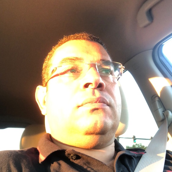 Meet your Posher, Ragy - Picture 1 of 1